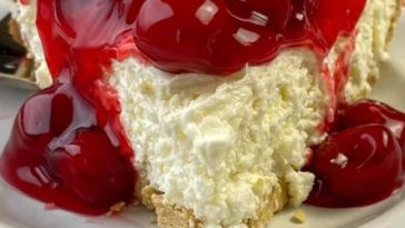 Gâteau au fromage aux cerises sans cuisson le plus facile à préparer